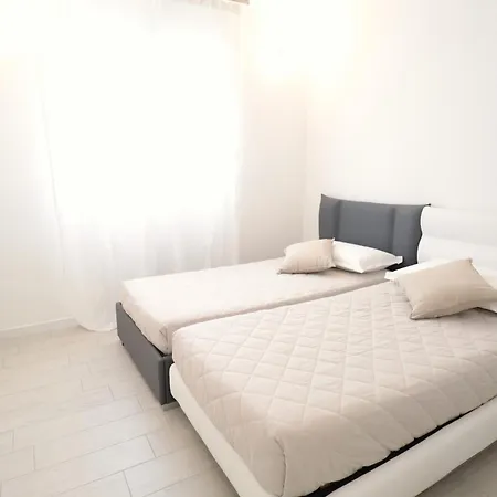 Astro 2 - Immobiliare Living Apartment *